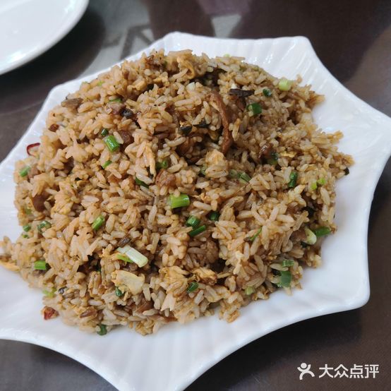 长虹湘菜馆