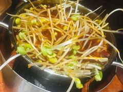 -独食火锅·半米屋台(直营总店)