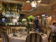 -火车头法国西餐厅