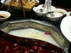 -重庆德庄火锅(体育中心店)