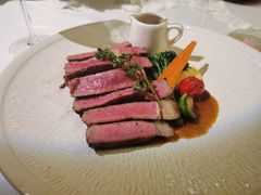 香烤澳洲和牛惠灵顿鹅肝牛排-L'amour澜茉·轻法餐