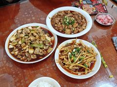 -巷子肥肠(科华巷店)