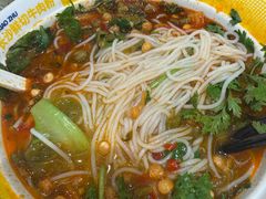 -粉小主·贵州酸汤牛肉粉(南京仙林金鹰店)