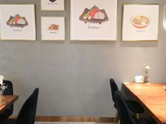 -POKEE VIA&Brunch·维娅(重庆来福士店)