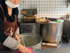 -门庭若市豆浆油条(恒生广场店)