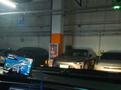 -欢乐海岸-地下停车场