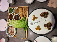 -闫府私房菜·百年鲁菜(恒隆店)