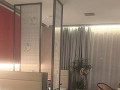 -鸽子侯·家宴·平价海鲜(绿地店)