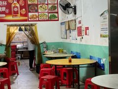 -灵山卢梅燕粉店