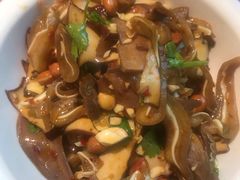 香辣肉卤-费大厨辣椒炒肉(万家丽一店)