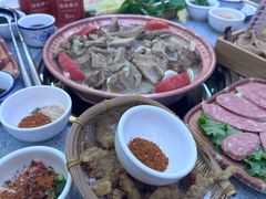 -阿婆情腊排骨火锅(金虹路店)
