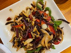 -小厨子私房菜·云南美食店