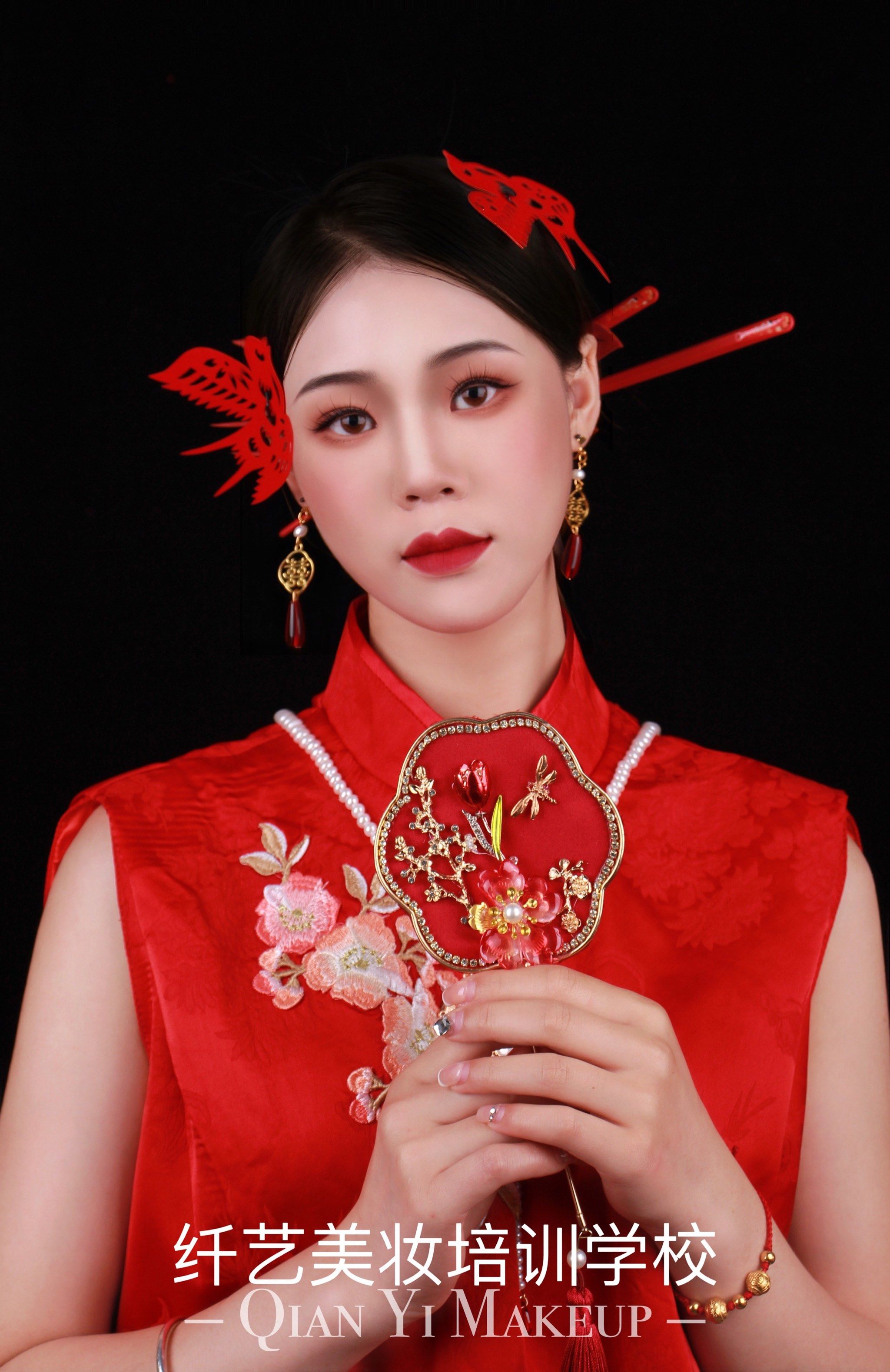 非遗剪纸窗花新娘