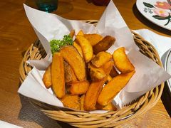 -JINNS锦时 steak&pizza(浸信会礼拜堂旧址店)