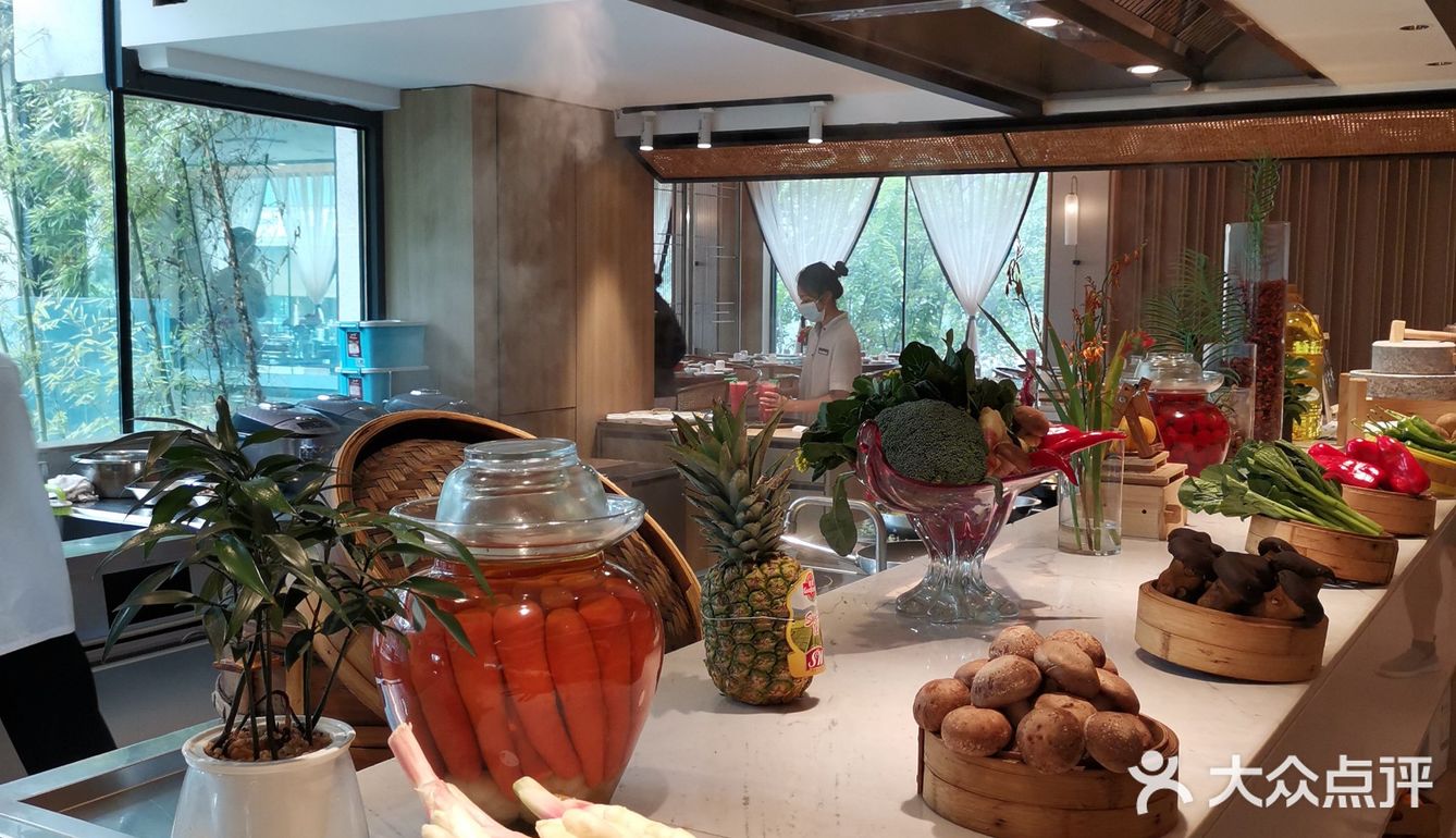 简直是爱了。服务员服务周到细致，赞！