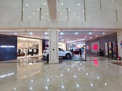 -鸿通城购物中心