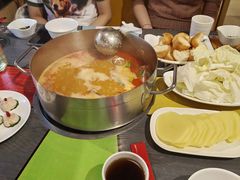 -四季喧黔味豆米火锅(万达广场店)