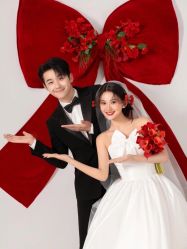 -喜爱高定婚纱摄影