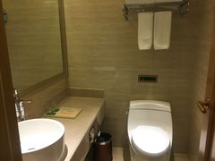 -维也纳酒店(重庆西站巴国城店)