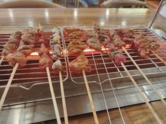 -哈尔滨小酒馆·鲜肉现穿自助烧烤(康新花园店)