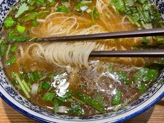 -巴依兄弟西域美食(机场店)