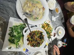 -蔼若春.传承三十年云南菜(金碧公园店)