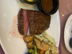 -查特花园美食广场(西单大悦城店)