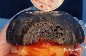 Grilled Wagyu Cheeseburger