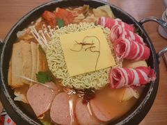 -WOW LUCKY创意韩料(龙阳广场店)