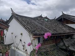 -桥边小楼·手工云南菜·古城观景小楼