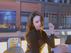 -浮漫咖啡(镜湖万达广场店)