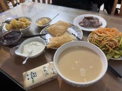 -努尔古丽奶茶