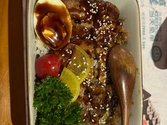 -汤佐麻里日本料理(爱山广场店)