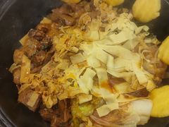 -田家大院东北农家菜铁锅炖(西安总店)