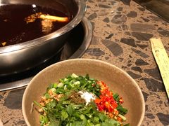 -肖肖酸萝卜鱼火锅(总店)