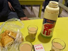 -老光明岗琼甜茶馆