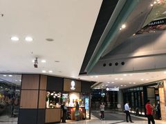 -东荟城名店仓
