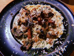 奶油蘑菇宽面-HELLO 27 意面·沙拉·帕尼尼