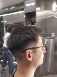 -厘里·salon