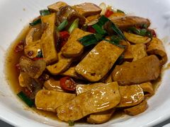 -三湘四水正宗湘菜(君峰路店)