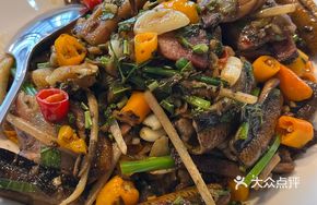 Yellow Gongjiao Stir-fried Local Eel
