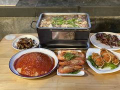-聚汇三少·龙虾·中餐厅(莫邪路新天地店)