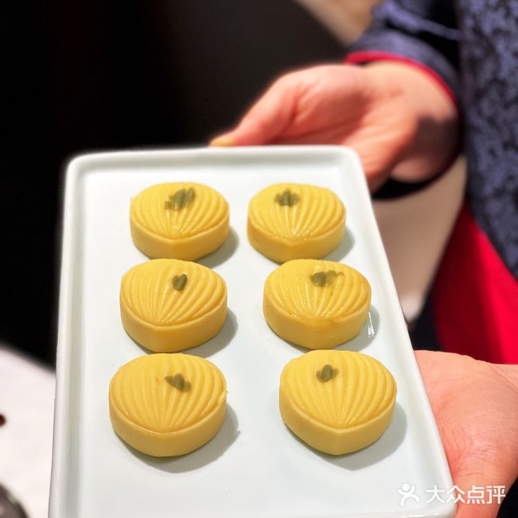 人生建议：吃完这家有评弹的餐厅再离开苏州…