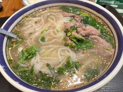 -云阿蛮云南生烫牛肉米线(奉贤路店)