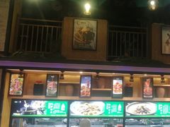 -黄泥岗·地道湖北菜(奥特莱斯店)