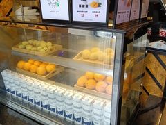 面包甜点陈列柜-书亦烧仙草(南阳盛世店)