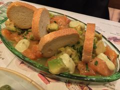 -Tapa Tapa