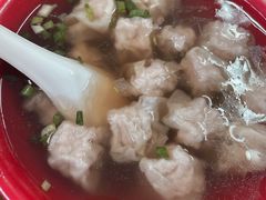 -张阿三馄饨店