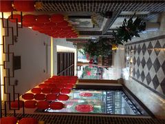 -屋顶顶城市·江景酒店-客房部