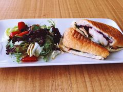 -Bracket Coffee(工体店)